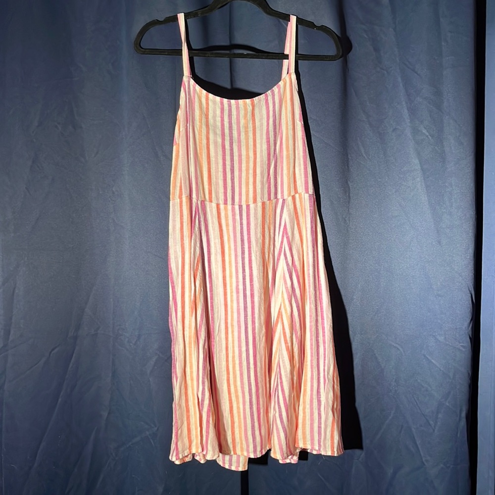 Striped white and pink gap dress